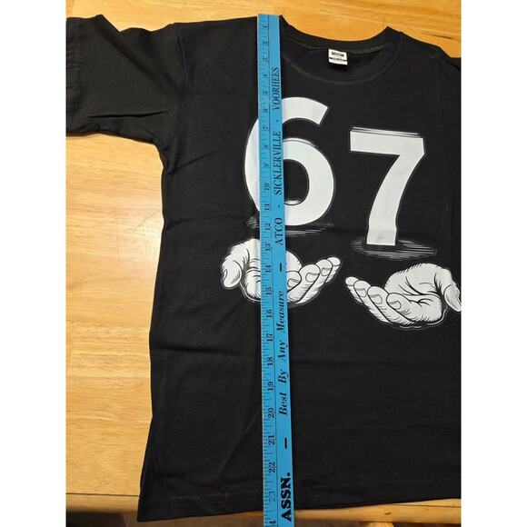 67 Graphic Hands Tee Black Unisex T-Shirt Streetwear Casual Trendy Design Small - Picture 4 of 4